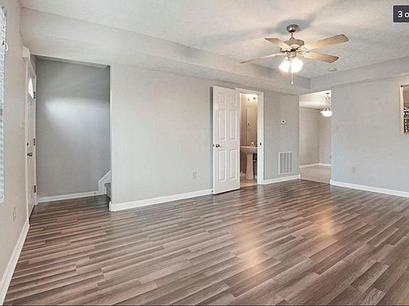 2nd image of 2928 Blairdon Cir