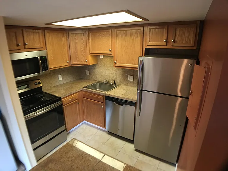 8701 Huron St — Photo 7