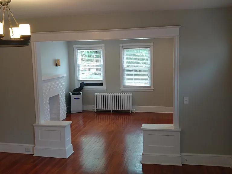 downstairs (no furn.)