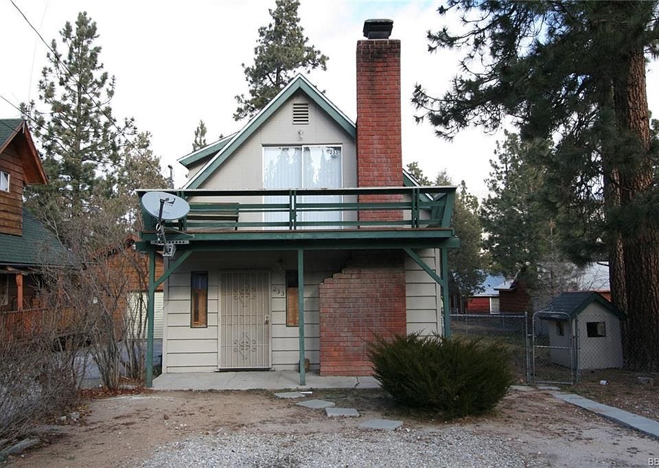 1st image of 233 E Barker Blvd