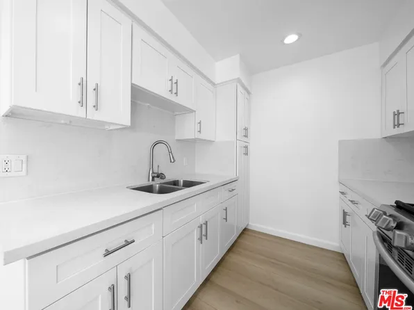 315 S Harvard Blvd Unit 204, Los Angeles, CA 90020