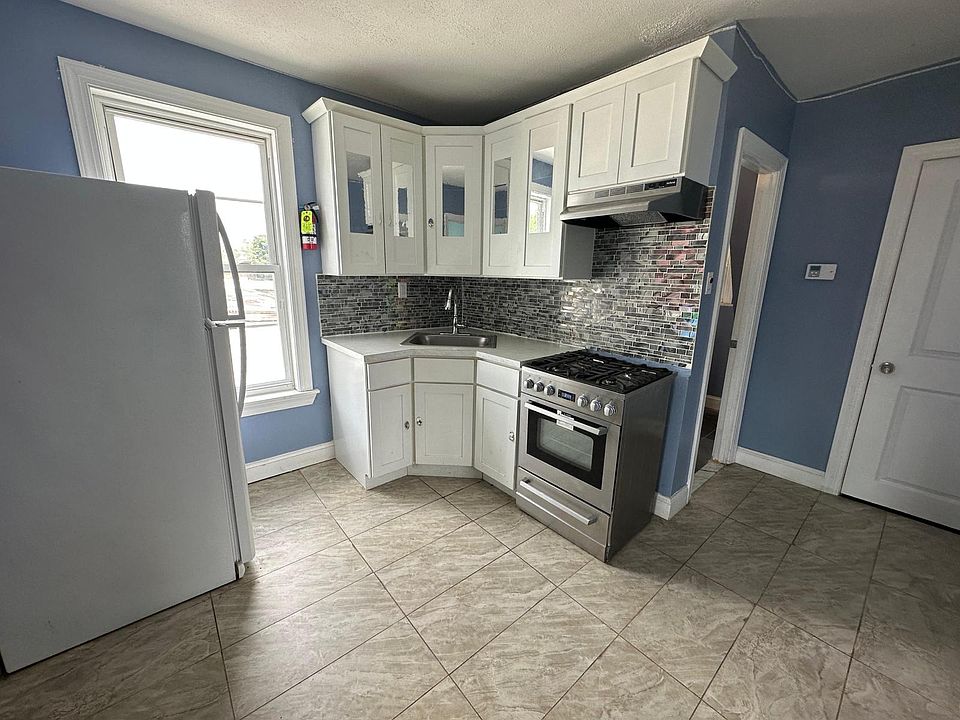 1st image of 232 W End Ave #3E