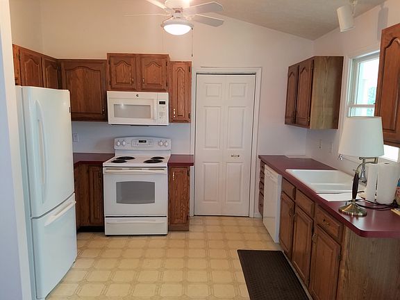 5th image of 37180 Carleen Ave