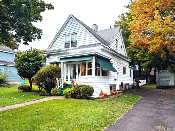 123 East Ave, Minoa, NY 13116