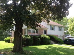 161 Crest Rd, Sinking Spring, PA 19608