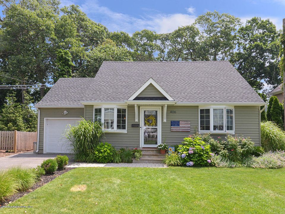 2nd image of 406 8th Ave