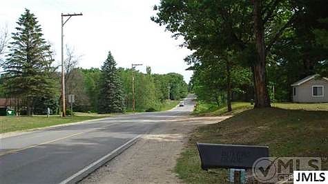 3rd image of 2661 N Dodge Hwy