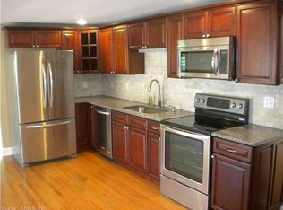 217 Poplar Rd, Middletown, CT 06457