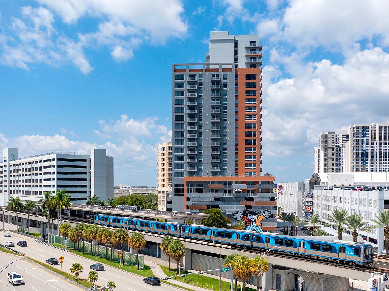Motion at Dadeland — Photo 1