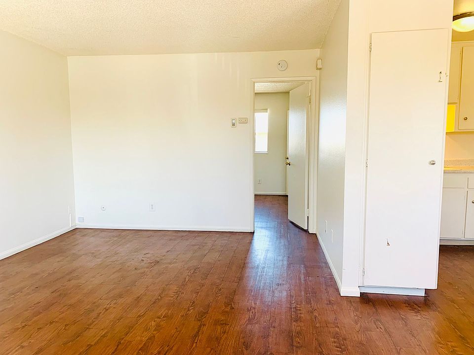 1st image of 4625 35th St #10-K-06.22