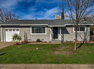 2350 Corona St, Redding, CA 96002