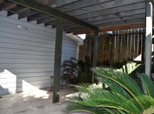 1214 20th St, Galveston, TX 77550