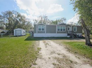 235 Cook Ave, Labelle, FL 33935