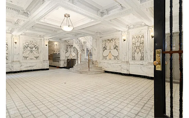 Sold by Douglas Elliman | media 19