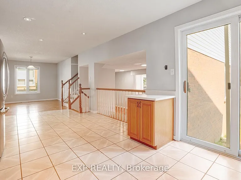 163 Daimler Dr — Photo 18