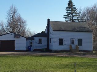 307 7th St, Fulda, MN 56131