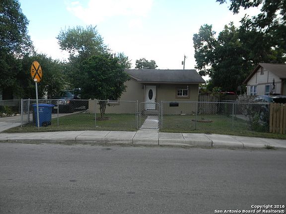 2nd image of 1506 El Monte Blvd