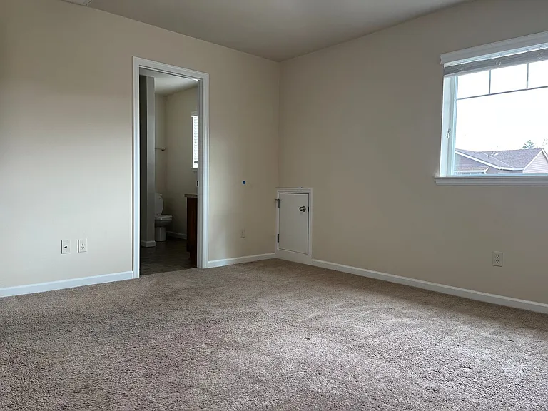 2400 NW Sunny Ln — Photo 18