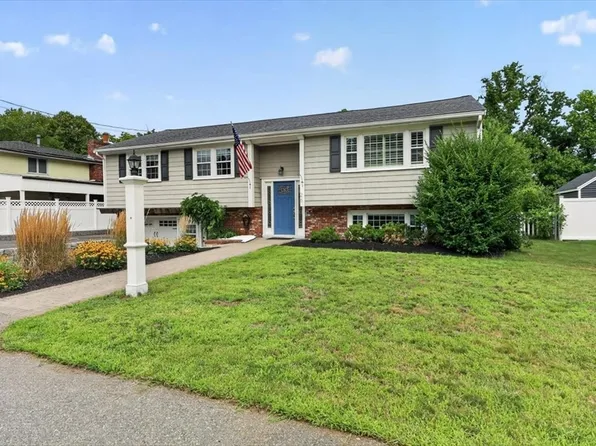 26 Townsend Ave, Braintree, MA 02184