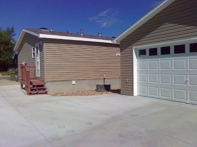 2nd image of 209 Angus Loop