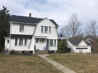 2420 Mendon Rd, Cumberland, RI 02864