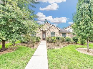 89 E Montfair Blvd, The Woodlands, TX 77382