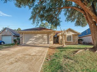 15638 Schumann Ln, Houston, TX 77083