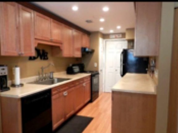 2nd image of 261 Brettonwoods Dr