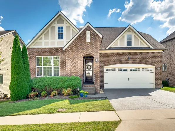 9028 Macauley Ln, Nolensville, TN 37135