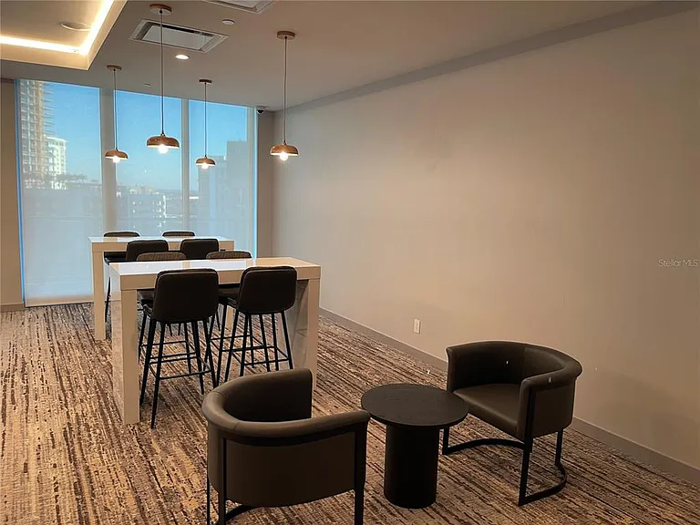 400 Central Ave #606 — Photo 30