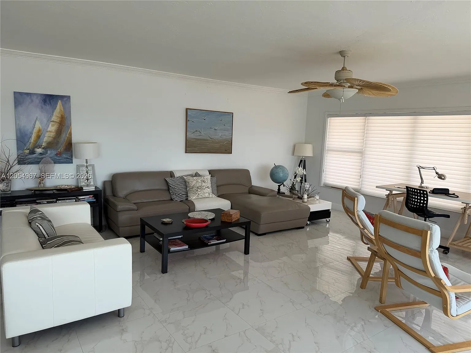 Regency Tower Condo — Photo 4