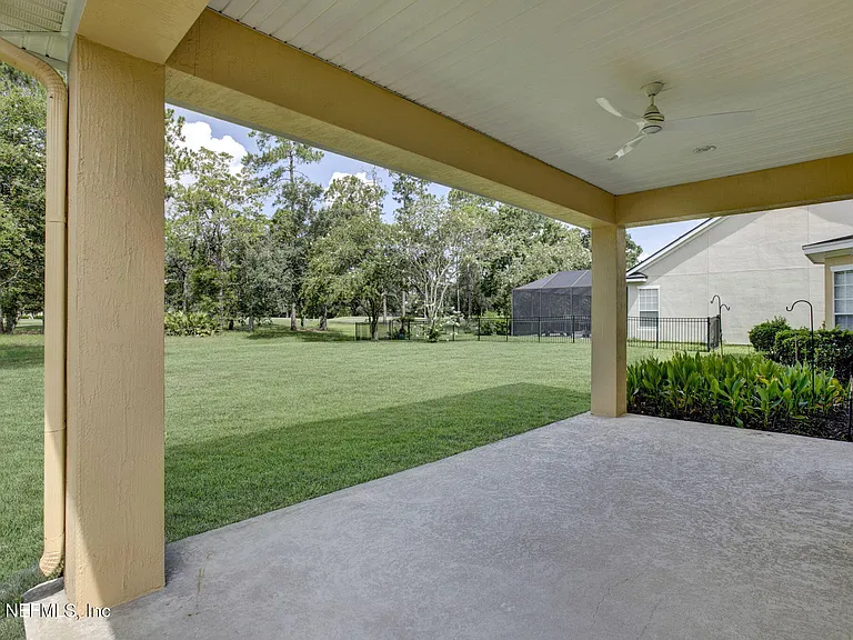 1761 Highland View Dr — Photo 26