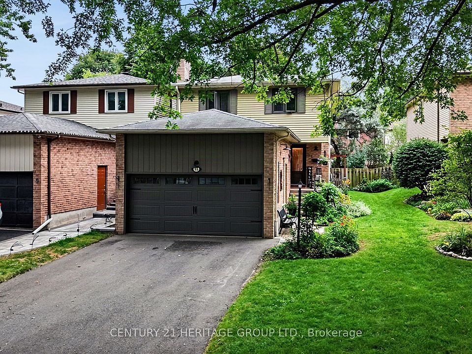 1st image of 11 Bishop Cres