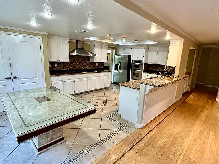 825 Feather River St — Photo 25
