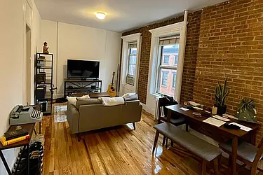 Rented by LJ Sloane Management