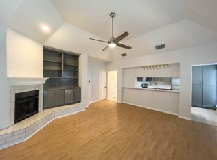 905 W 22nd 1/2 St APT 301, Austin, TX 78705