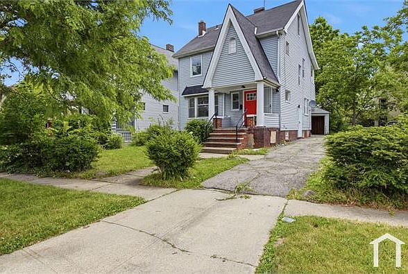 1st image of 3777 E 114th St