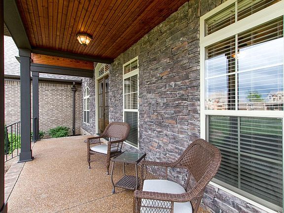 2nd image of 221 Carellton Dr