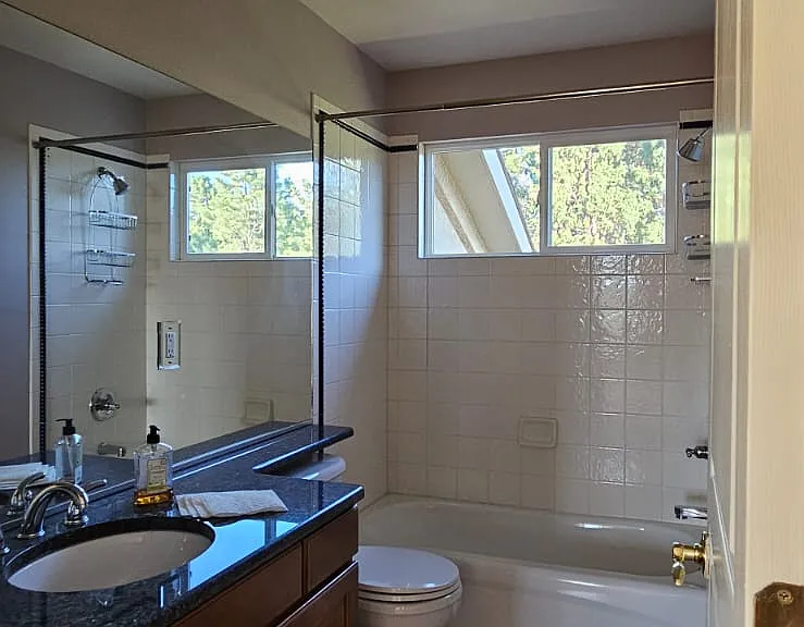 Upstairs full bath