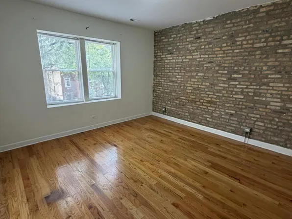 3354 W Wilson Ave APT 2S, Chicago, IL 60625