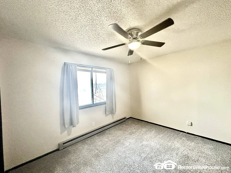206 N Madison St #3