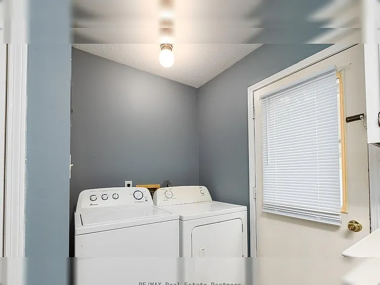 15 Raintree Dr #1 — Photo 7