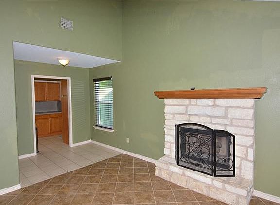 5th image of 139 Kaeleku Ln