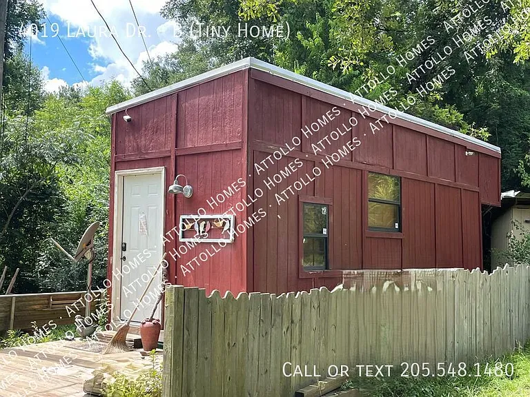 4019 Laura Dr #B — Photo 2