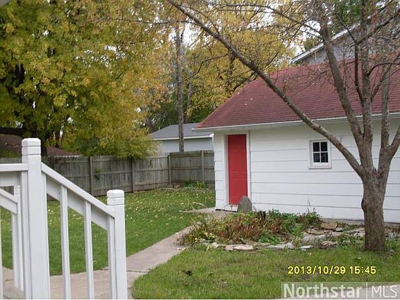 4th image of 248 Butler Ave W