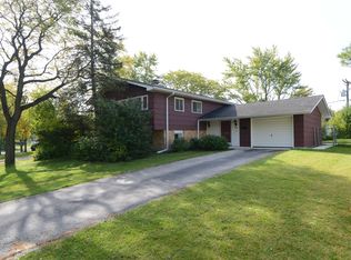 1640 Jefferson Rd, Hoffman Estates, IL 60169