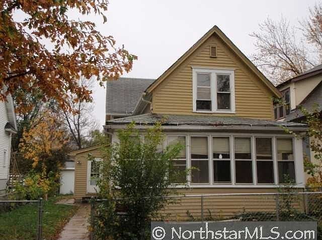 1st image of 482 Charles Ave