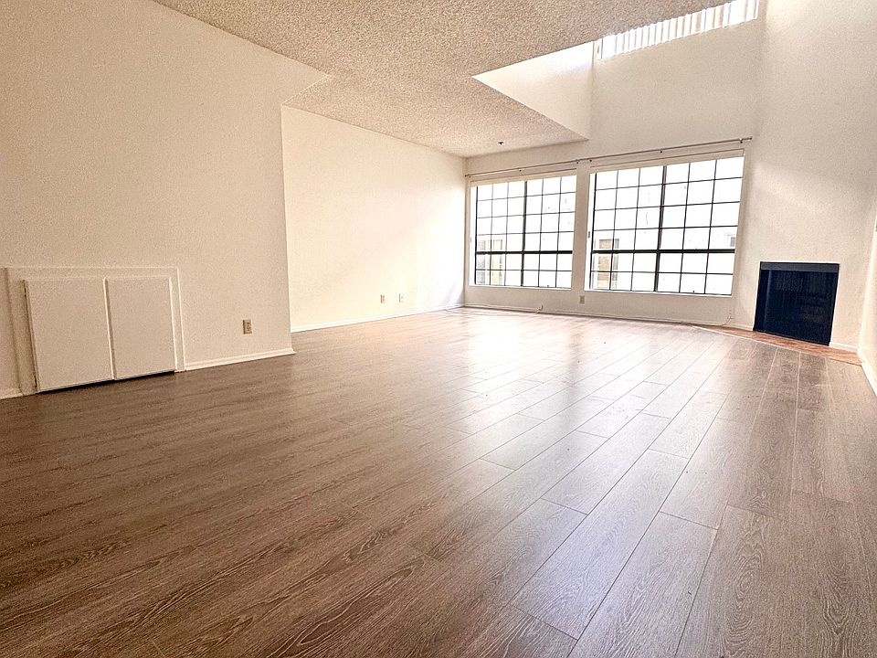 1st image of 14468 Benefit St APT 3