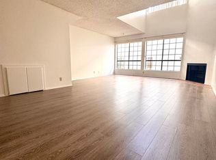 14468 Benefit St APT 3, Sherman Oaks, CA 91423