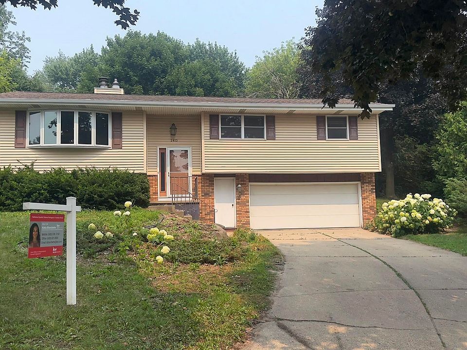 1st image of 2413 Stuart Ct